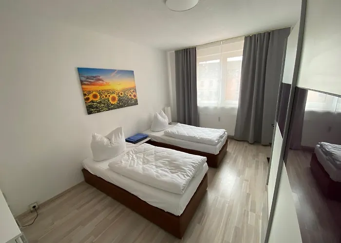 Hotel-sternthaler /rathauseck * Muncheberg